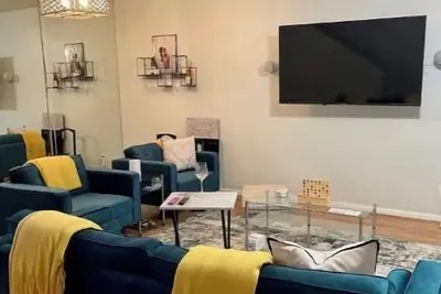 Image de Welcome To The Selfie House! 15 Mins From Galleria!