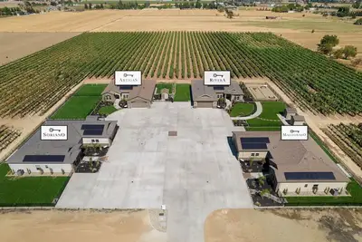 Image de New! ! Hacienda Estates - Four Homes Together, One Location