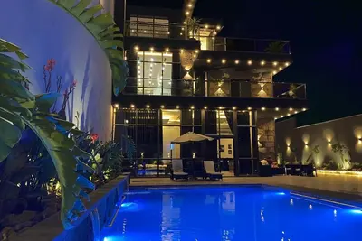 Image de Beautiful Chalet in the dead sea