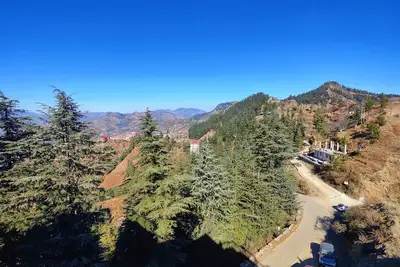 Image de Super Deluxe Room | w/ King Size bed View, Balcony, Bonfire, Food, Mountain View