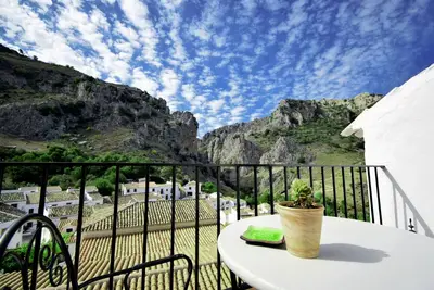 Image de El Orgullo rural house, with terrace and impressive views of the BailĂłn Canyon.