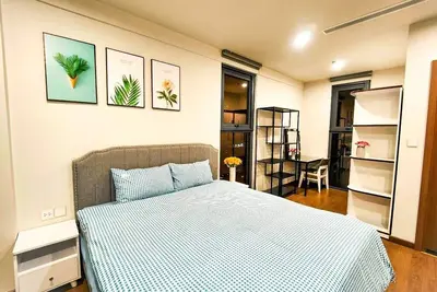 Căn hộ cao tầng nhìn cả thành phố Hà Nội