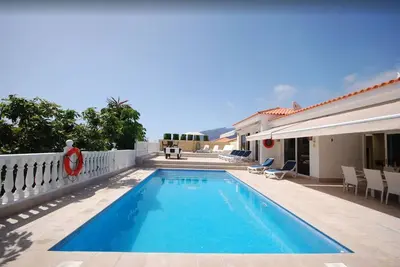 Image de Playa La Arena, Luxury Villa, Heated Saltwater Pool, Pool Table, A/C, Fibre Wifi