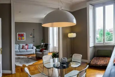 Image de Charming early '900s Apartment near Central Station
