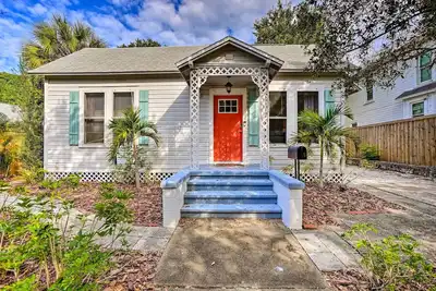 Image de Historic Tarpon Springs Abode ~ 3 Mi to Beach