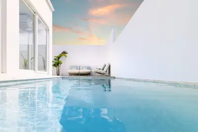 Image de Modern Home with Private Pool, near Eagle beach!