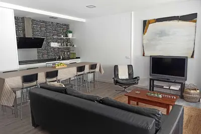 Image de Gran Vía - Downtown - Callao. Familiar