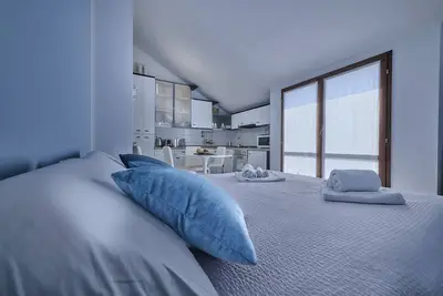 Image de \"Appartement confortable Ă Varenna avec vue sur le lac, balcon et Wi-Fi.