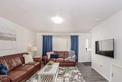 Image de Rockwell Inn 6 | 2 King Bd | Beautiful Views | Ski
