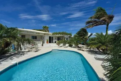 Image de Beautifull Cliffside 3 bedroom villa