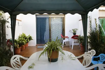 Image de Maison pour 8 avec piscine et terrasse à 600m de la plage