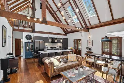 Image de 'Highgate' - As featured on the Cover of Highlife Magazine. World Class Highlands living.