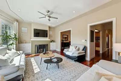 Image de Refined 3br Retreat in the Heart of Inner Richmond, Near Presidio, Golden Gate Park & Clement Street