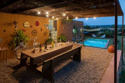 Image de Ferme \"Can Nentia\" avec vue sur les montagnes, piscine et Wi-Fi.