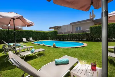 Image de Klironomos Art Villa, 6 Bd, 4 Ba, private pool