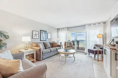Image de Sandy Key 622 6th floor -Beachfront view -No Hassle Check Out