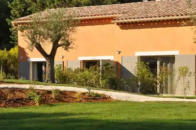 Image de Roussillon Dolce Vita : Seasonal Rental - Indigo