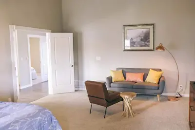 Image de Modern farmhouse on 9 acres in the middle of Boise