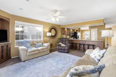 Image de Walk In 2 Bedroom Condo Near Attractions & Table Rock Lake