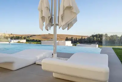 Image de Lightbooking Montecastillo Moto Gp