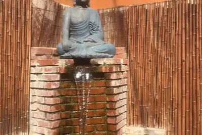 Image de Equestrian Zen Guest House with Koi Pond.