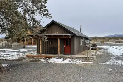 Image de Ranch Bunkhouse - beautiful views, working ranch experience!