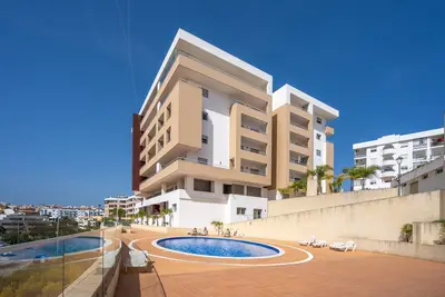 Image de Appartement de vacances \"Tourismer F\" avec balcon, piscine partagée & Wi-Fi