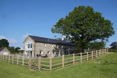 Image de Llyn Noddfa, pet friendly, luxury holiday cottage in Llandeilo