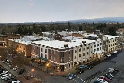 Image de Perfect for Family Vacation! 2 Relaxing Accommodation Close to Putah Creek Cafe!