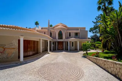 Image de Excellent Five Bedroom - J180 - Quinta do Lago, Algarve