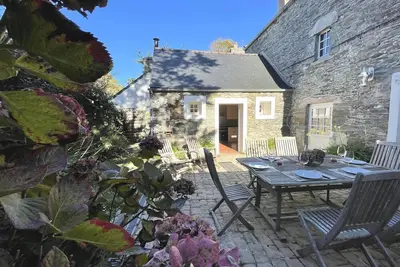 Image de Maison bretonne à Locquirec, près de la plage
