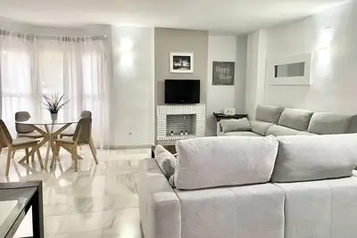 Image de 2 Bedroom Quiet Area F-2