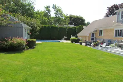 Image de Heated Pool and close to downtown Falmouth and Surf Drive Beach