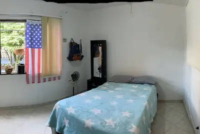 Image de Pet Friendly Spacious Centrally Located Apartment