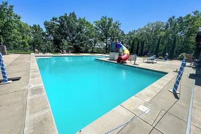 Image de Kemper's Cabin in the Ozarks | Onsite amenities