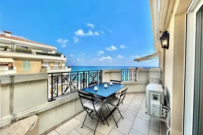 Image de 30- \"Le Victoria Beach\" Vue Mer Plein Ce