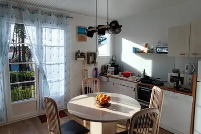 Image de Logement confortable à deux pas de la plage