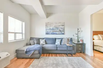 Image de The Executive Loft - Walk to Sanford Stadium!