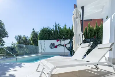 Image de Homity Low + Pool Ab-3-B1-0b