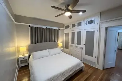 Image de Historic Westside 3br