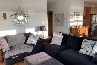 Image de Luxurious Space. . . Fully Appointed. . View! ! Brand New Construction. . Lovely Deck