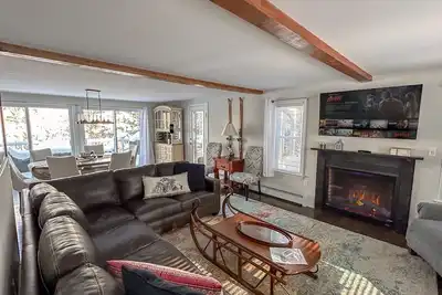Image de Late check out - Ski Another Day! Upscale 5Star Home Minutes from Slopes/Trails!