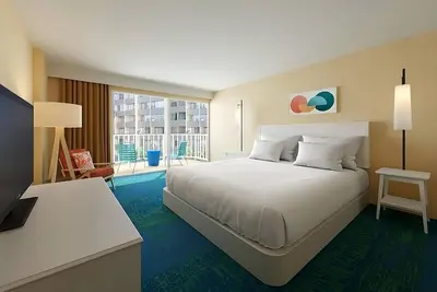 Image de You Found it! Outdoor Pool, Oceanview, Short Drive to Honolulu Stadium