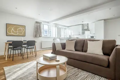 Image de Dreamy Marylebone 2br nr Edgeware Road Station, by Blueground