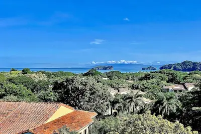 Image de Penthouse avec vue sur l’océan et distance de marche de la plage