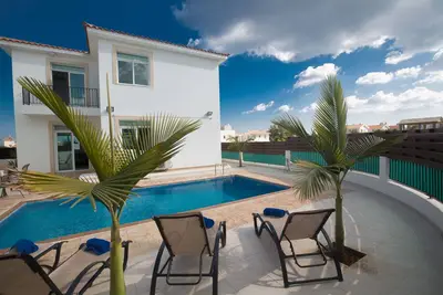 Image de Villa de vacances à Protaras Me25