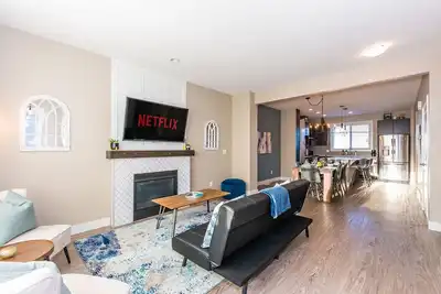 Image de Jungle Themed Home for a Family Getaway Adventure