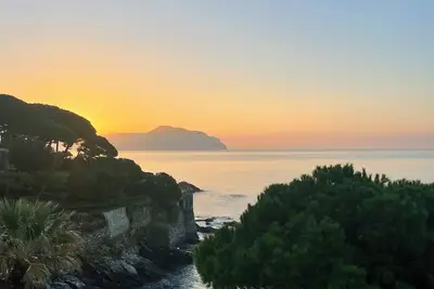 Beautiful apartment in front of the sea—2minutes from the beach-parking included