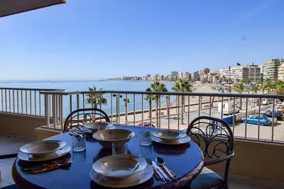 Image de Ref: 289 Beautiful modern seafront apartment in Torreblanca with great views