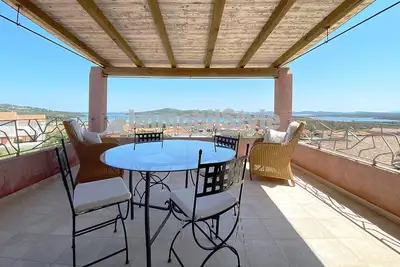 Apartment with fantastic sea view